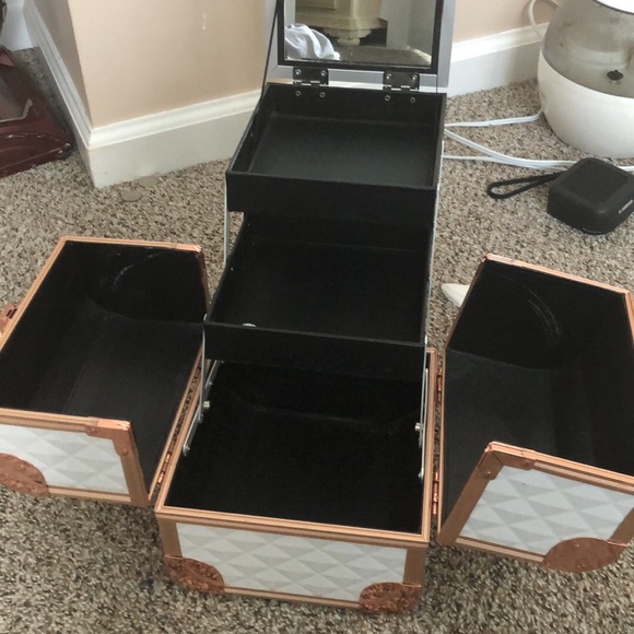 Impressions Vanity Company Travel case - Picture 2 of 4